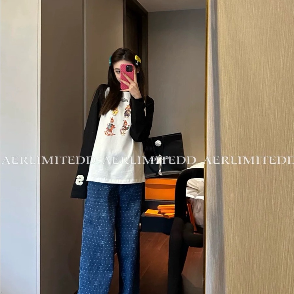 Black and White Graphic Long Sleeve Shirt